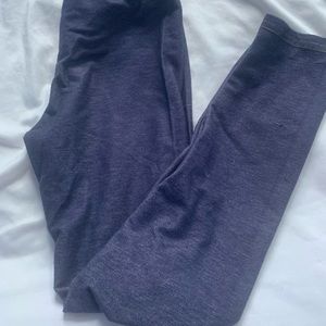 old navy girls leggings slightly used :)